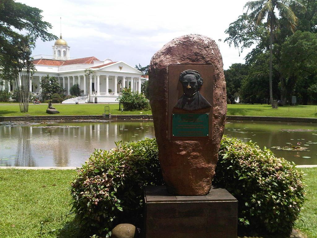 Bogor Valley Hotel Luaran gambar